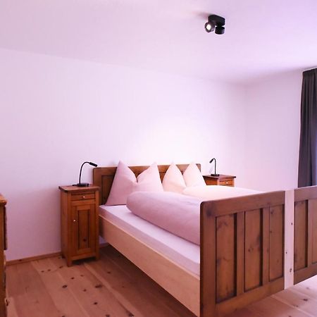 Salina Number 1 Apartment Glorenza Luaran gambar