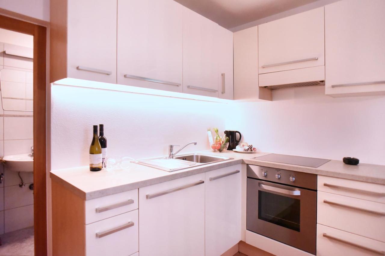 Salina Number 1 Apartment Glorenza Luaran gambar